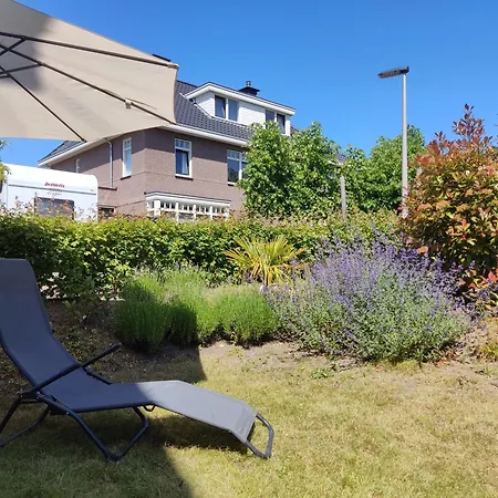 Cornfield Apartment *